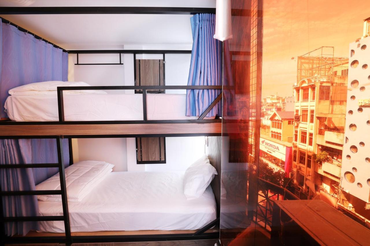 Four C Central Hotel Ho Chi Minh City Exterior photo